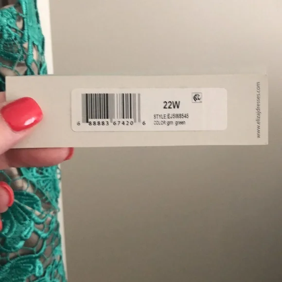 Eliza J lace dress in Gem Green - Picture 2 of 5